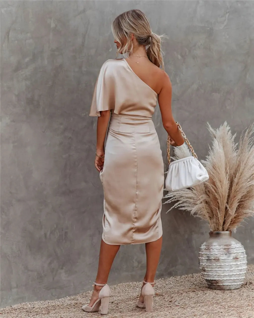 Aisha - Glamoroso Vestido Midi Drapeado para Mujeres