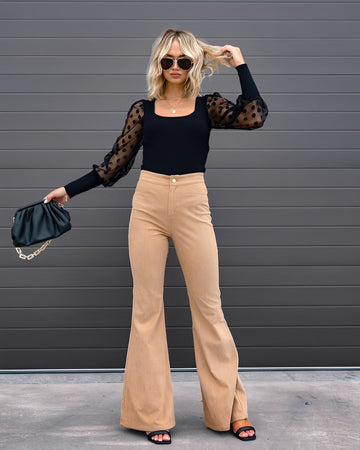 Deziree - Pantalón acampanado de cintura alta para mujeres