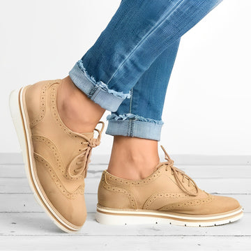 Zapatos Oxford con cordones y abertura Sloane