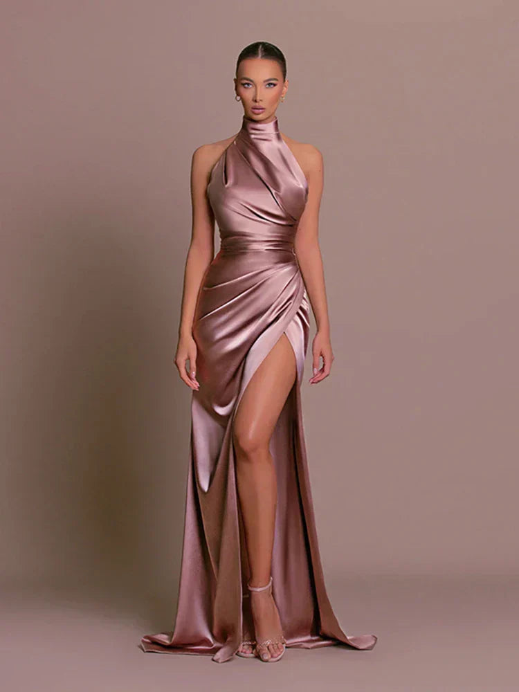 Avigail - Elegante Vestido de Noche de Satén, Alta Abertura