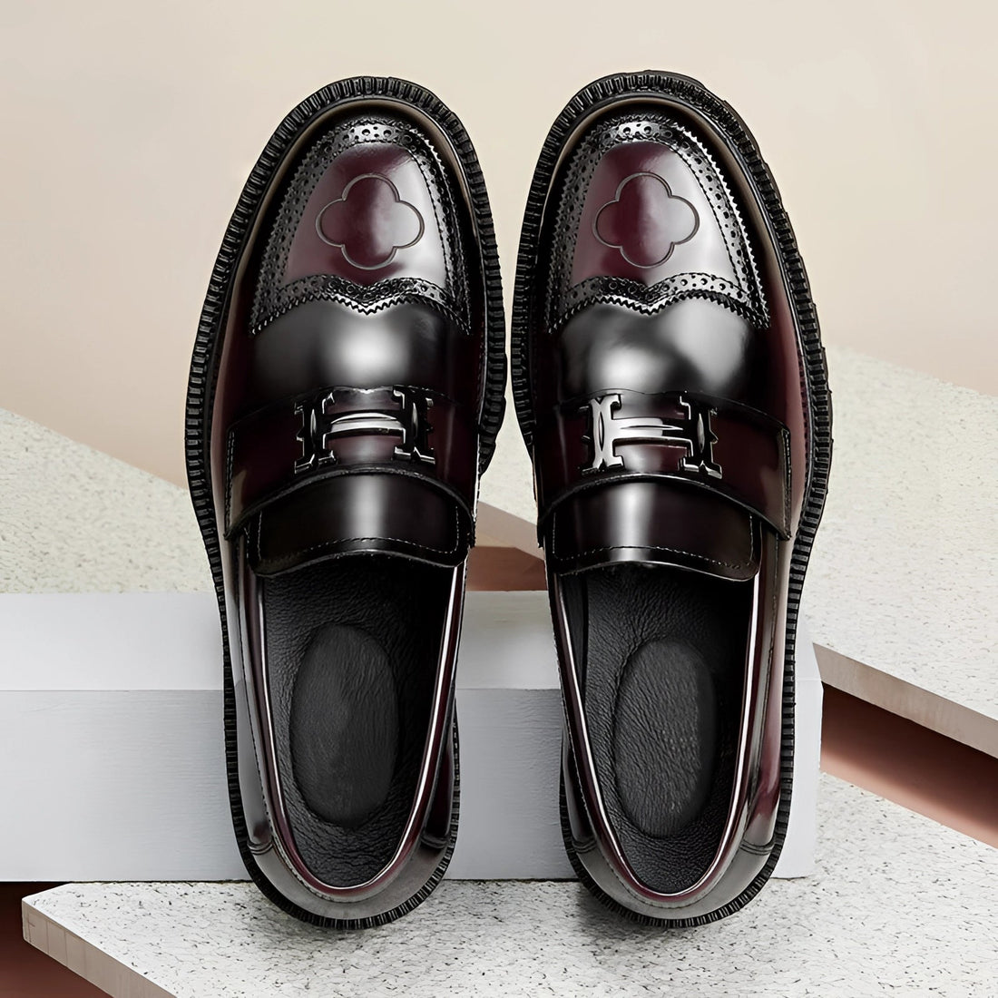Marc – Zapatos de cuero burdeos con suela gruesa