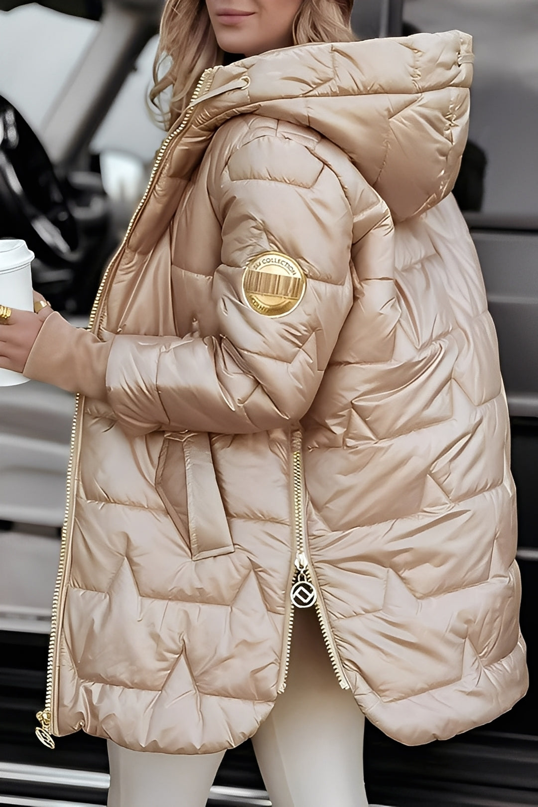 Georgina - Chaqueta elegante de plumas con capucha para mujeres