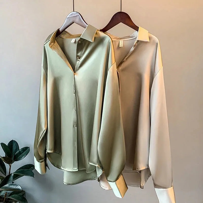 Valgerda - Elegante camisa de mujer de satén